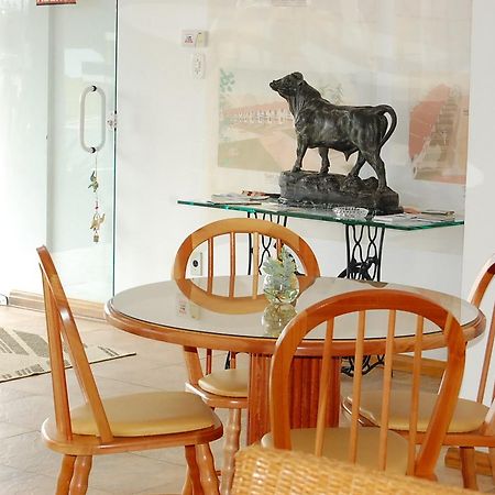 Apart Hotel Recanto Das Pedras ซังตานา โด ลิฟวราเมงโต ภายนอก รูปภาพ