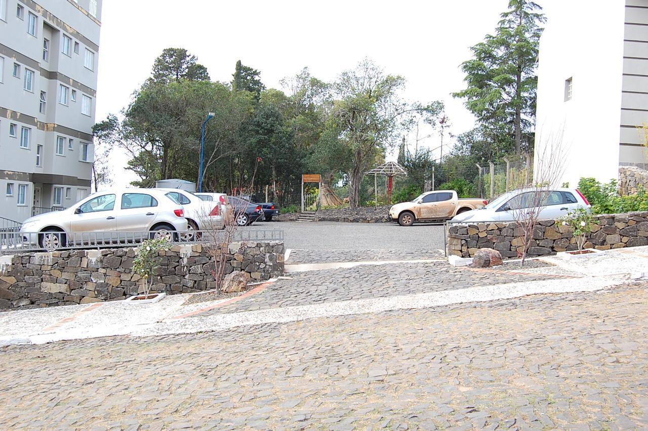 Apart Hotel Recanto Das Pedras ซังตานา โด ลิฟวราเมงโต ภายนอก รูปภาพ